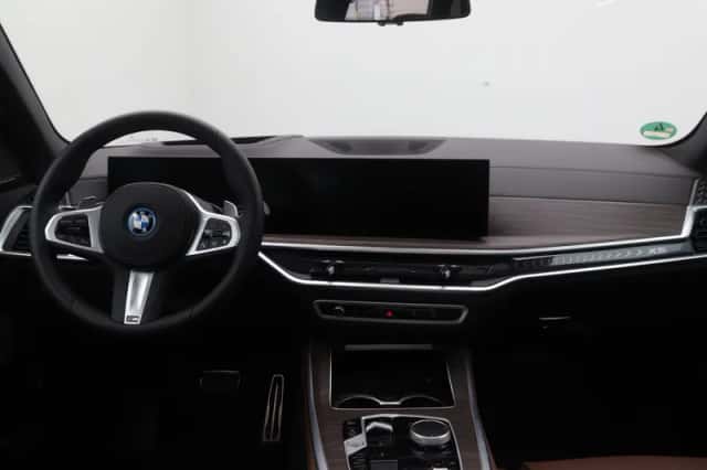 BMW X5 (2025) thumbnail 12