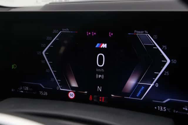 BMW X5 (2025) thumbnail 3