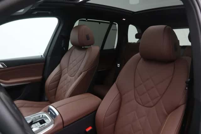 BMW X5 (2025) thumbnail 4
