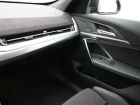 BMW iX1 (2026) thumbnail 16