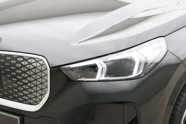BMW iX1 (2026) thumbnail 10
