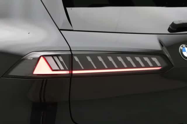 BMW iX3 (2026) thumbnail 11