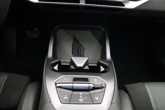 BMW iX3 (2026) thumbnail 18