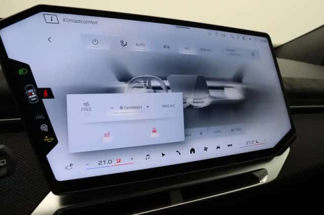 BMW iX3 (2026) thumbnail 20