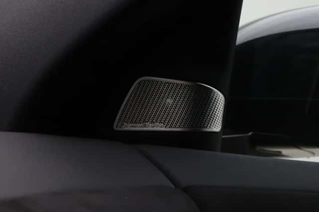BMW iX3 (2026) thumbnail 23