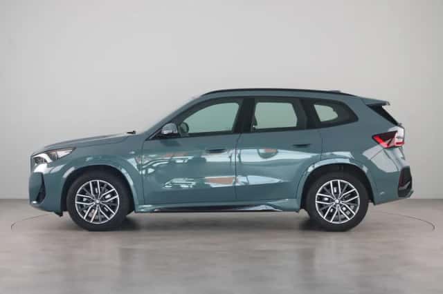 BMW X1 (2024) thumbnail 12
