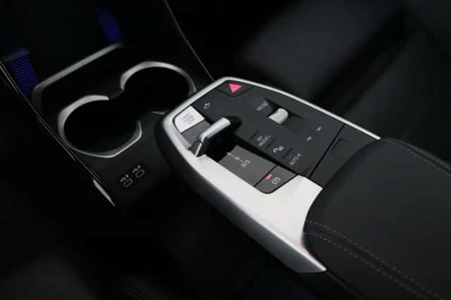 BMW X1 (2024) thumbnail 13