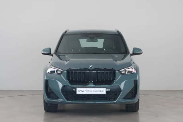 BMW X1 (2024) thumbnail 6