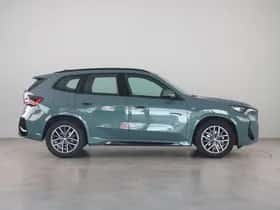BMW X1 (2024) thumbnail 8