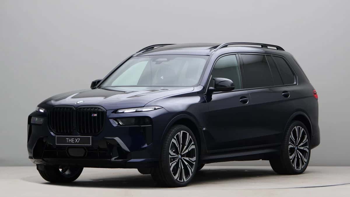 BMW X7 (2026) — foto 1