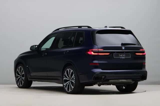 BMW X7 (2026) thumbnail 11