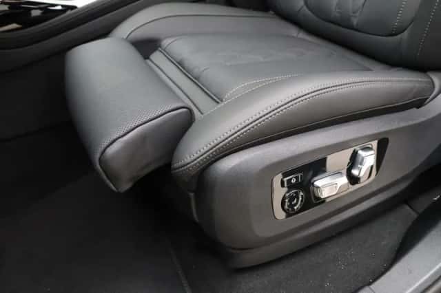 BMW X7 (2026) thumbnail 15