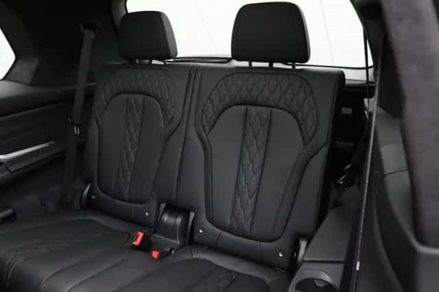 BMW X7 (2026) thumbnail 17