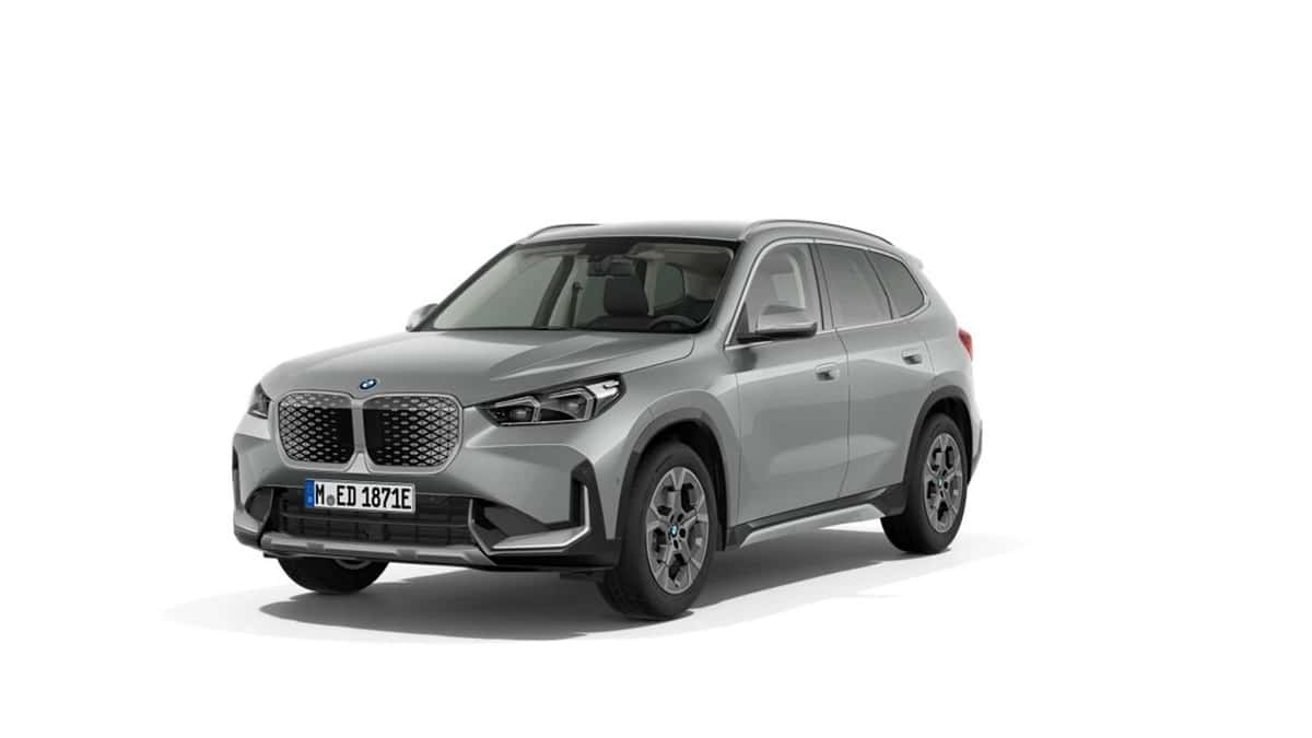BMW iX1 (2026) — foto 1
