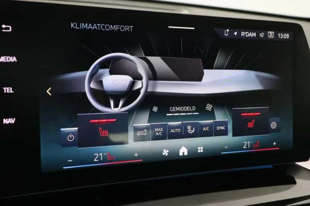 BMW iX1 (2026) thumbnail 14