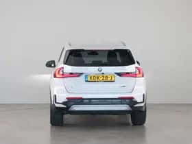 BMW iX1 (2026) thumbnail 10