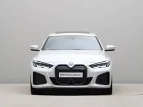 BMW i4 (2024) thumbnail 2
