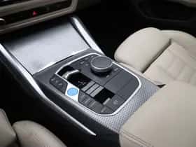 BMW i4 (2024) thumbnail 15