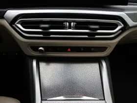 BMW i4 (2024) thumbnail 16