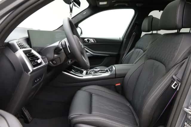 BMW X5 (2026) thumbnail 5