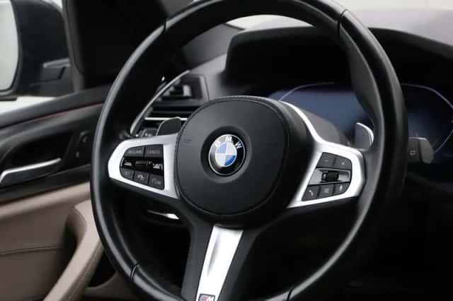 BMW X3 (2022) thumbnail 2