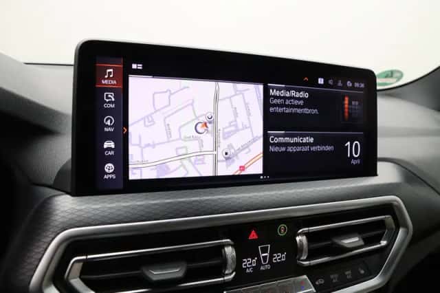 BMW X3 (2022) thumbnail 22