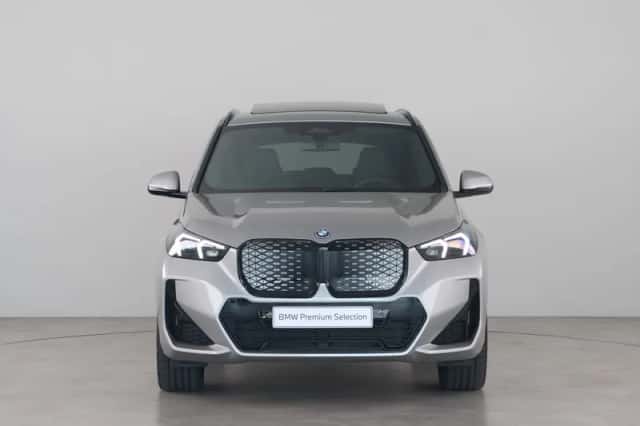 BMW iX1 (2026) thumbnail 8