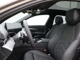 BMW i5 (2026) thumbnail 5