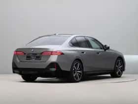 BMW i5 (2026) thumbnail 9