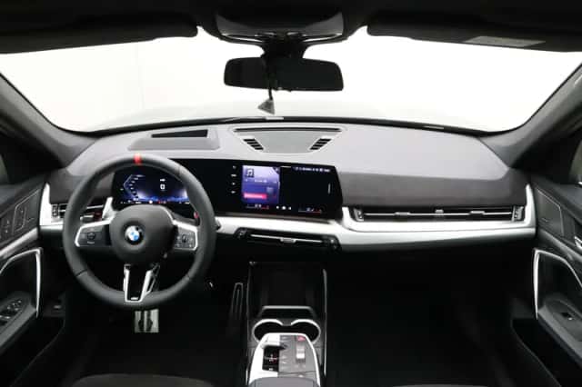 BMW X1 (2026) thumbnail 13