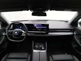 BMW 5-Serie (2025) thumbnail 13