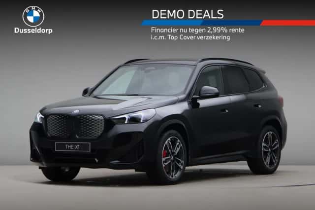 BMW iX1 (2026) thumbnail 1