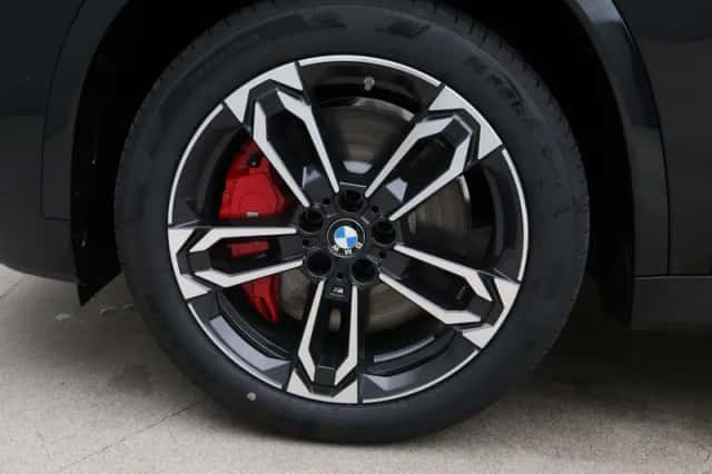 BMW iX1 (2026) thumbnail 17