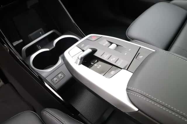 BMW iX1 (2026) thumbnail 20