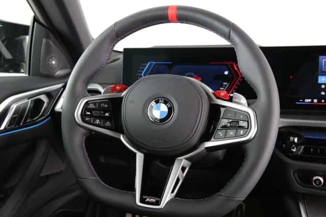 BMW M4 (2026) thumbnail 2