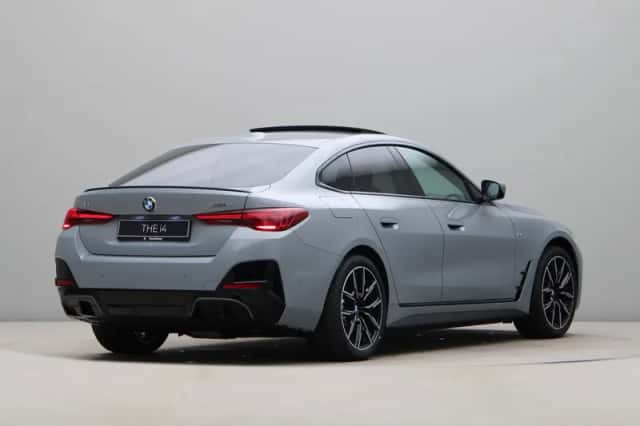 BMW i4 (2026) thumbnail 5
