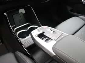 BMW iX2 (2026) thumbnail 15