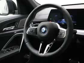 BMW iX2 (2026) thumbnail 23