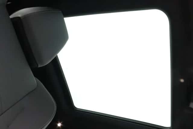 BMW iX2 (2026) thumbnail 25