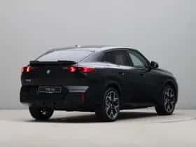 BMW iX2 (2026) thumbnail 5