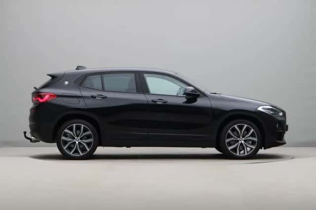 BMW X2 (2020) thumbnail 8