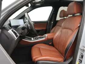 BMW X5 (2024) thumbnail 4