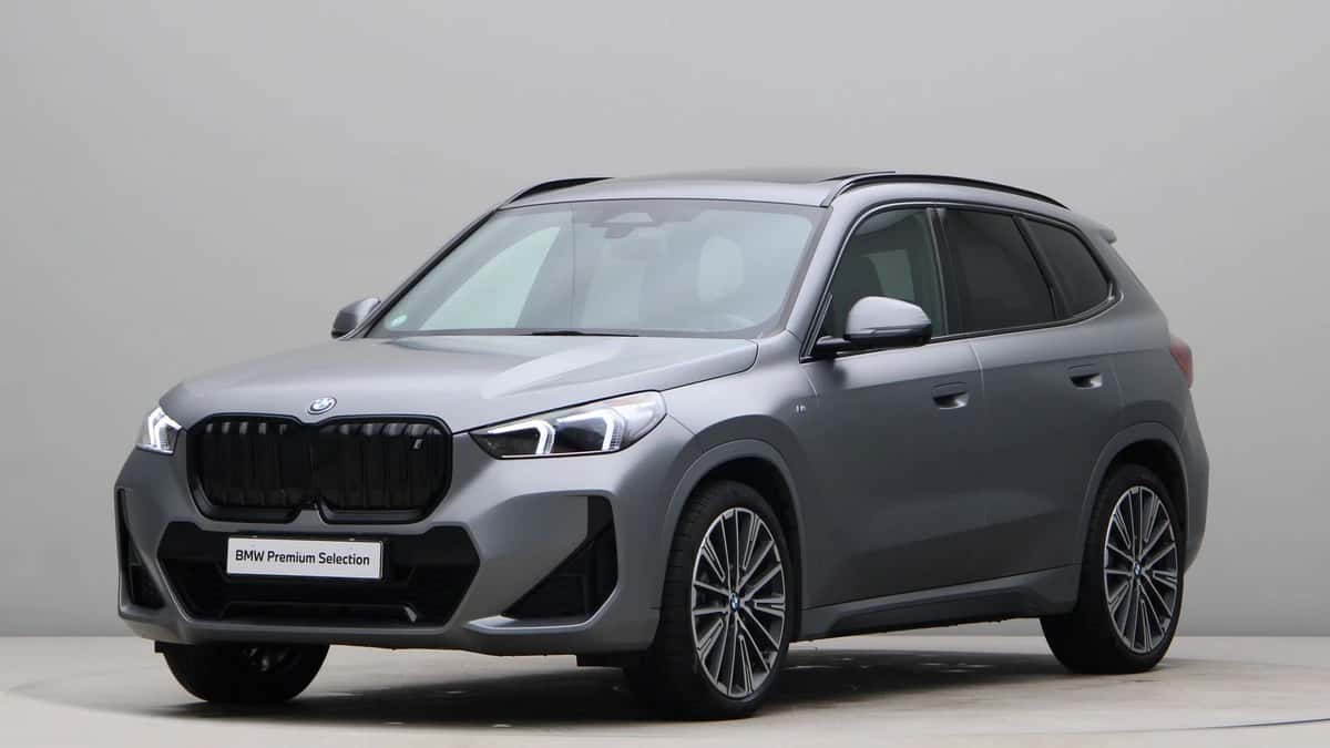 BMW iX1 (2023) — foto 1