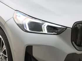 BMW iX1 (2023) thumbnail 21