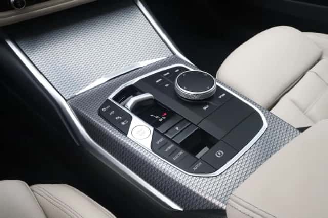 BMW 3-Serie (2024) thumbnail 18