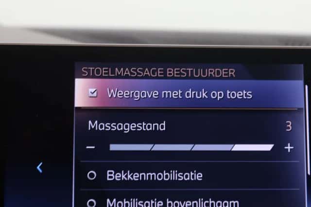 BMW X5 (2025) thumbnail 14