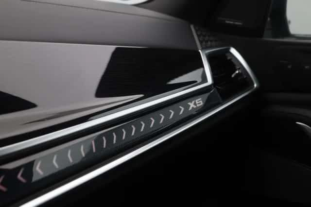 BMW X5 (2025) thumbnail 20