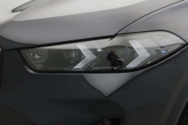 BMW X5 (2025) thumbnail 23
