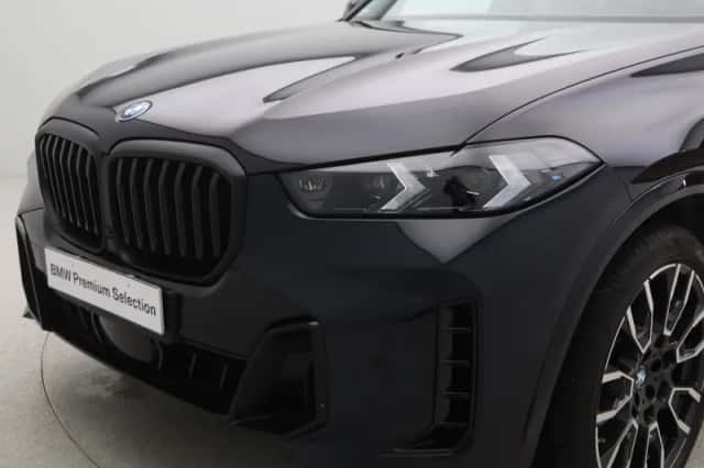 BMW X5 (2025) thumbnail 24