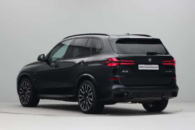 BMW X5 (2025) thumbnail 10